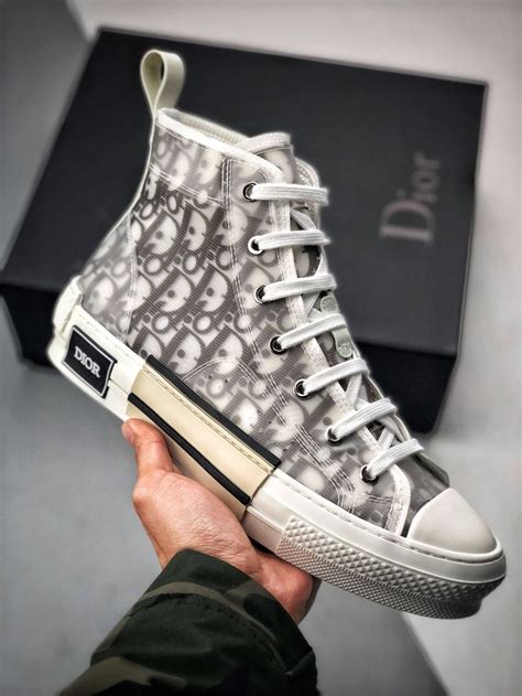 dior x kaws converse|where to buy KAWS Dior.